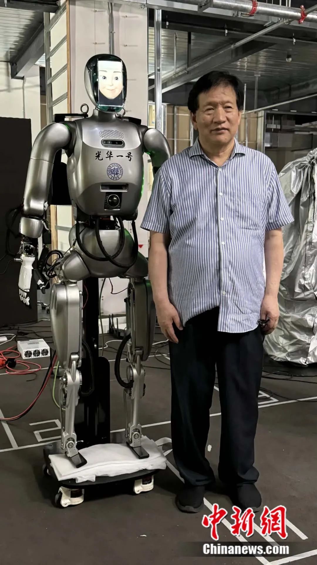 Humanoid robots are really coming!